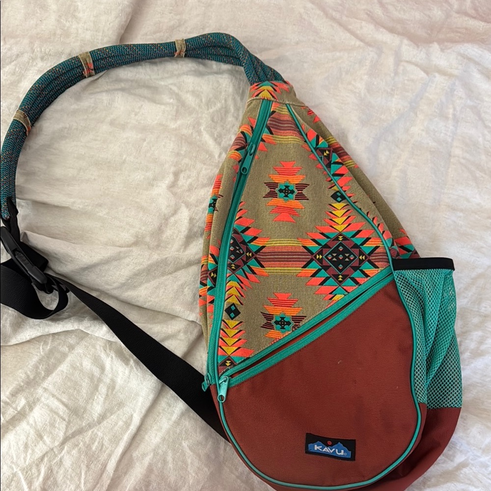 KAVU Women's Aztec Paxton Sling Bag